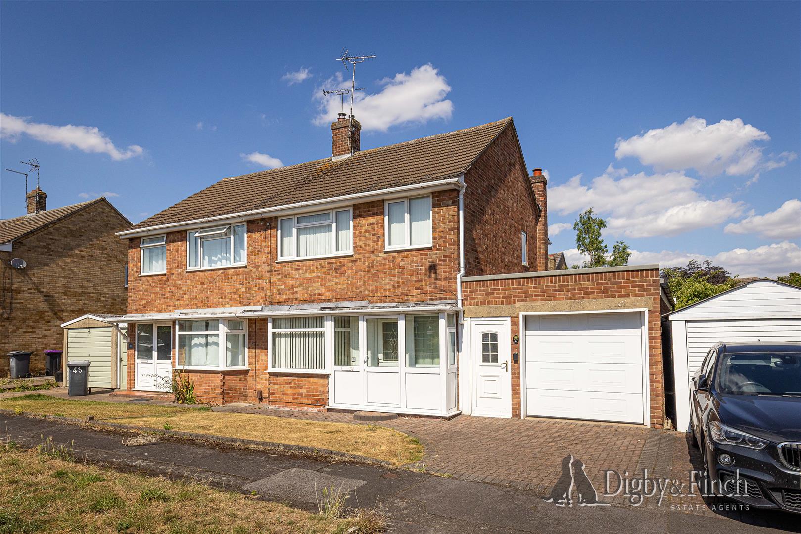 Chatsworth Avenue, Nottingham, NG12