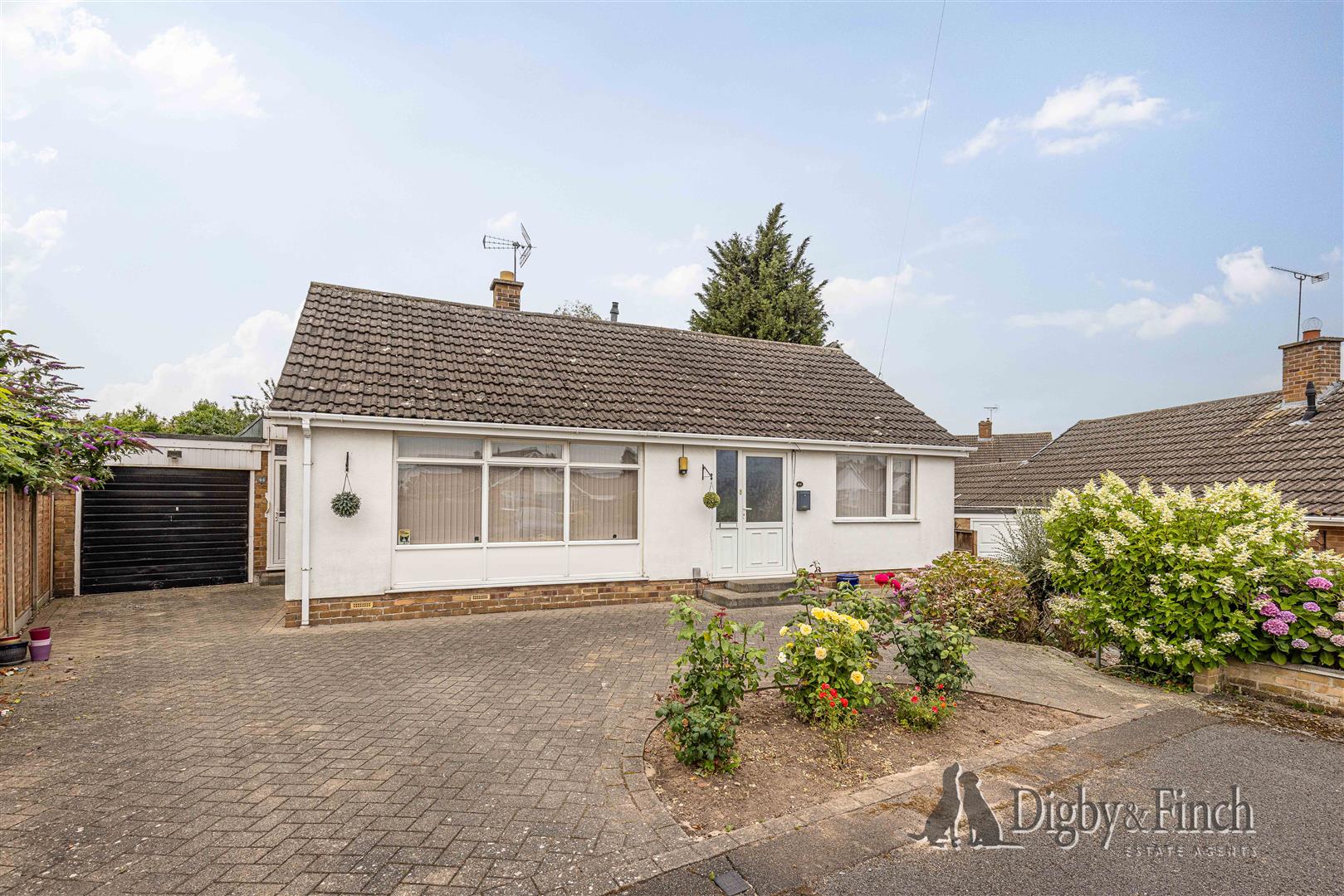 Whitworth Drive, Nottingham, NG12