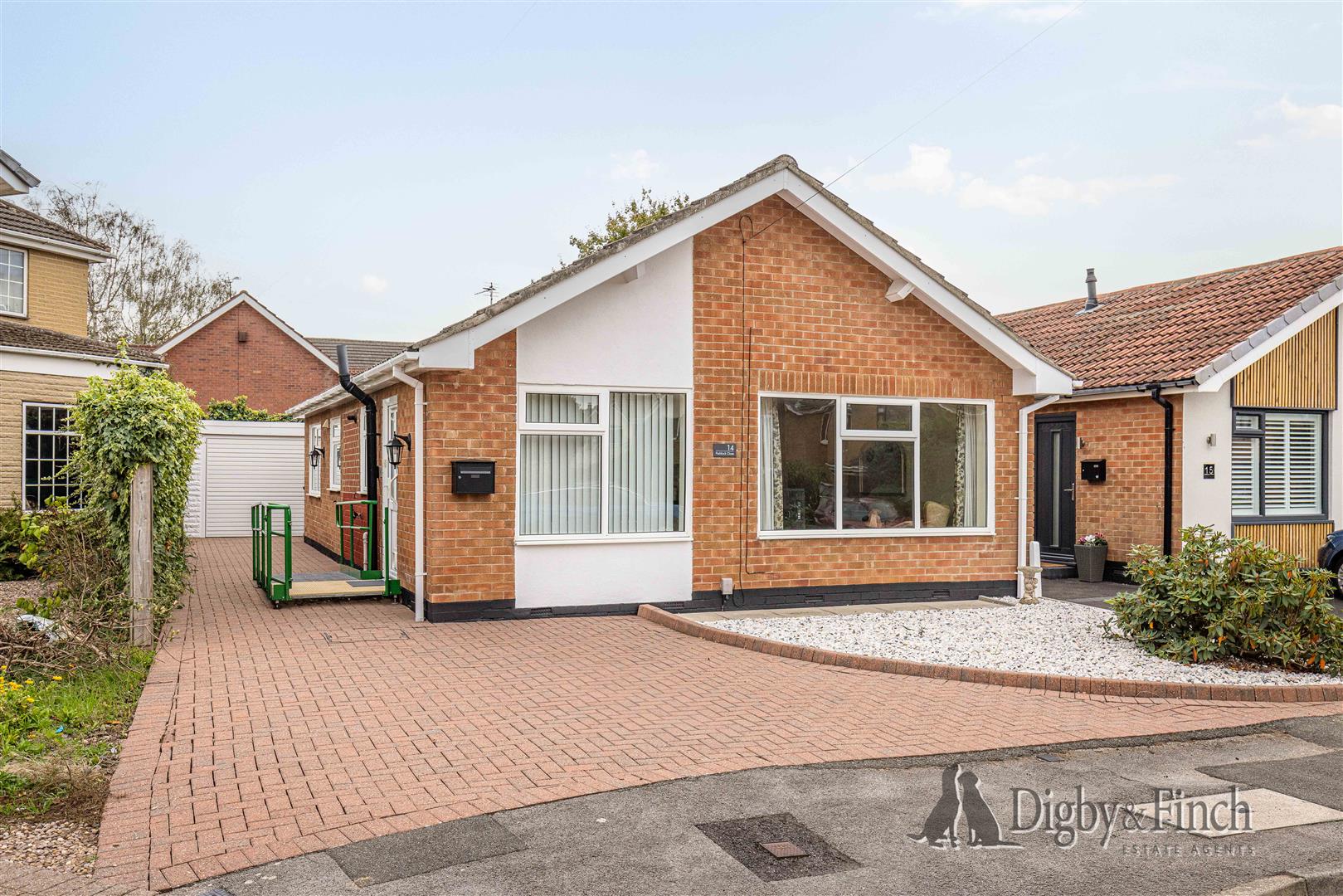 Paddock Close, Nottingham, NG12
