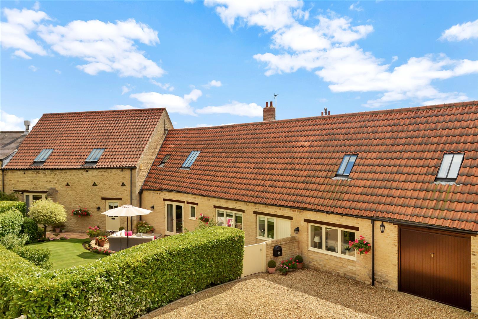 Property in Glinton Road, Peterborough, PE6