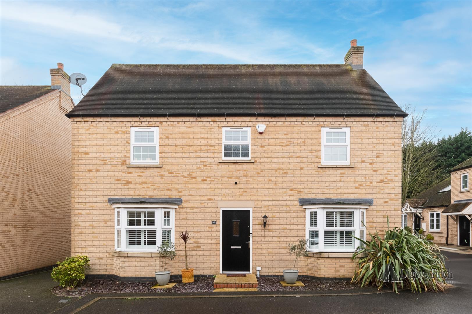 Paynes Field, Stamford, PE9