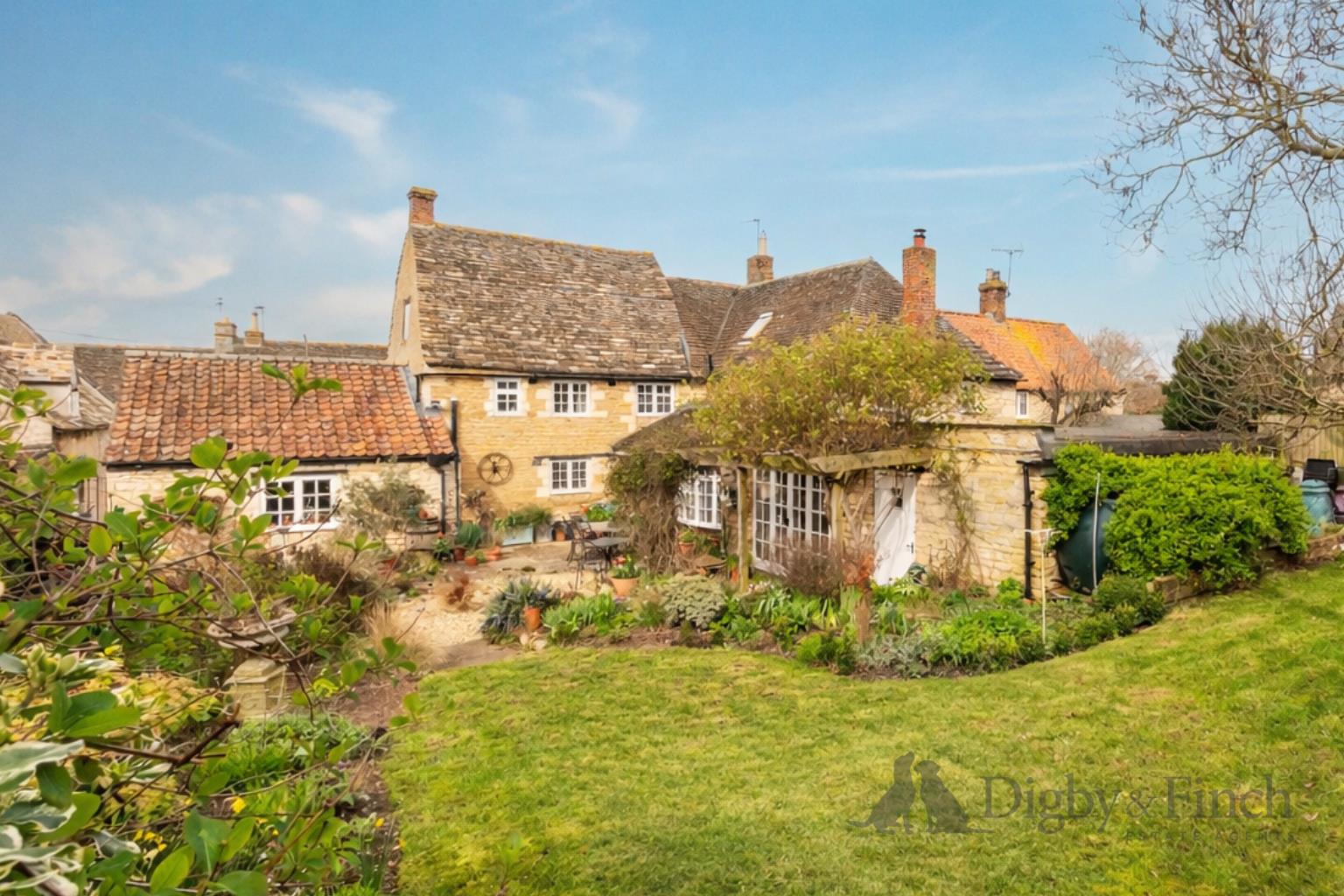 Main Street, Stamford, PE9