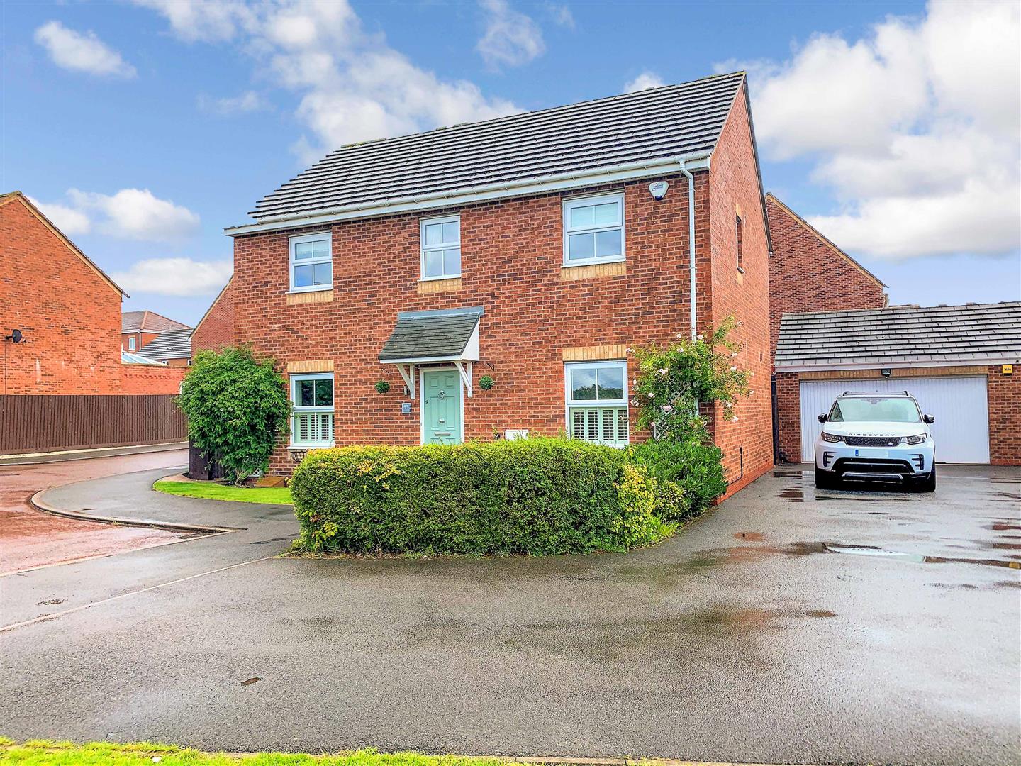 Property in Royal Way, Baddeley Green, StokeOnTrent, Staffordshire