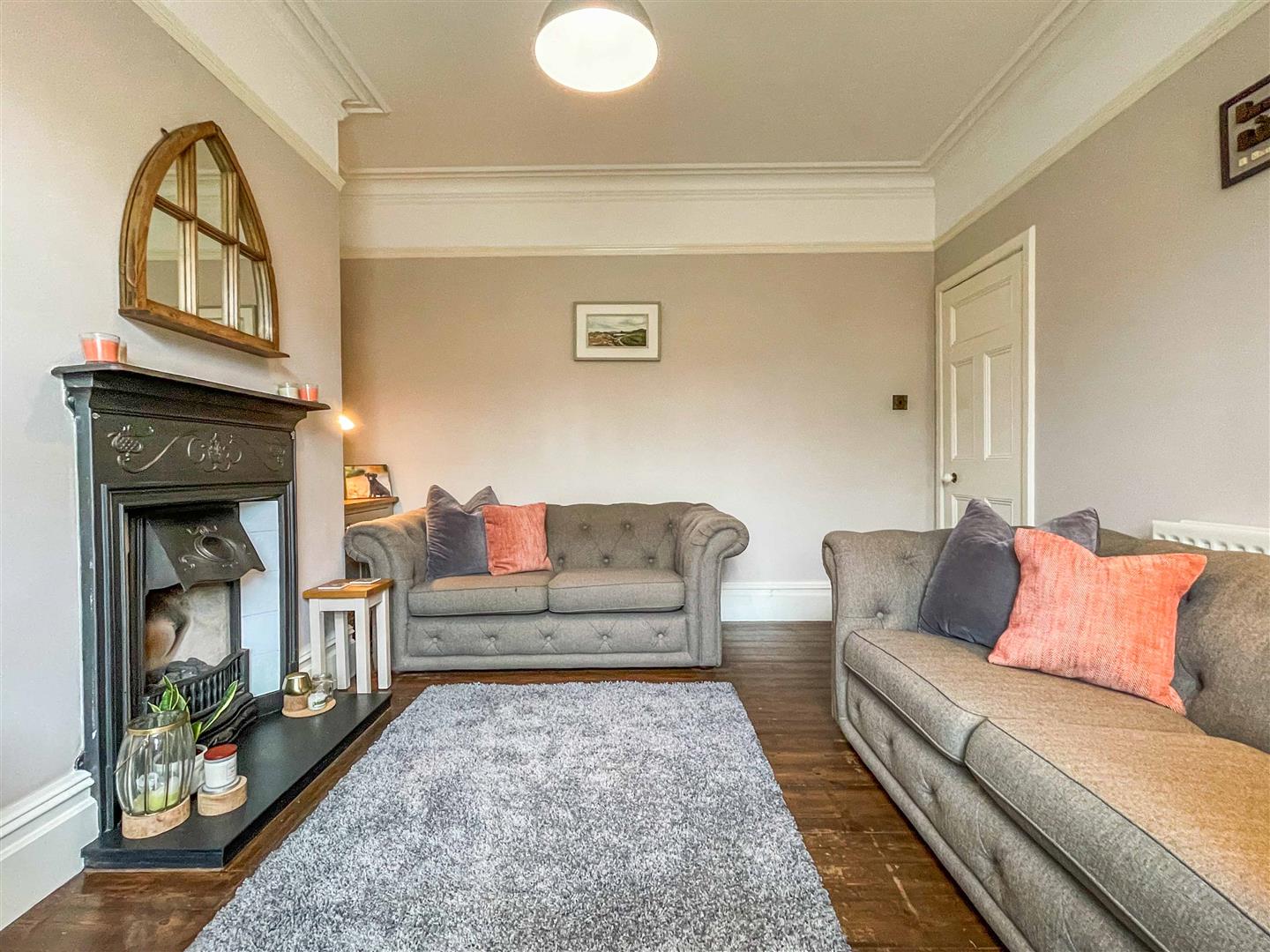 Property in Oak Terrace, Newcastle Road, Leek, Staffordshire, ST13 5RX