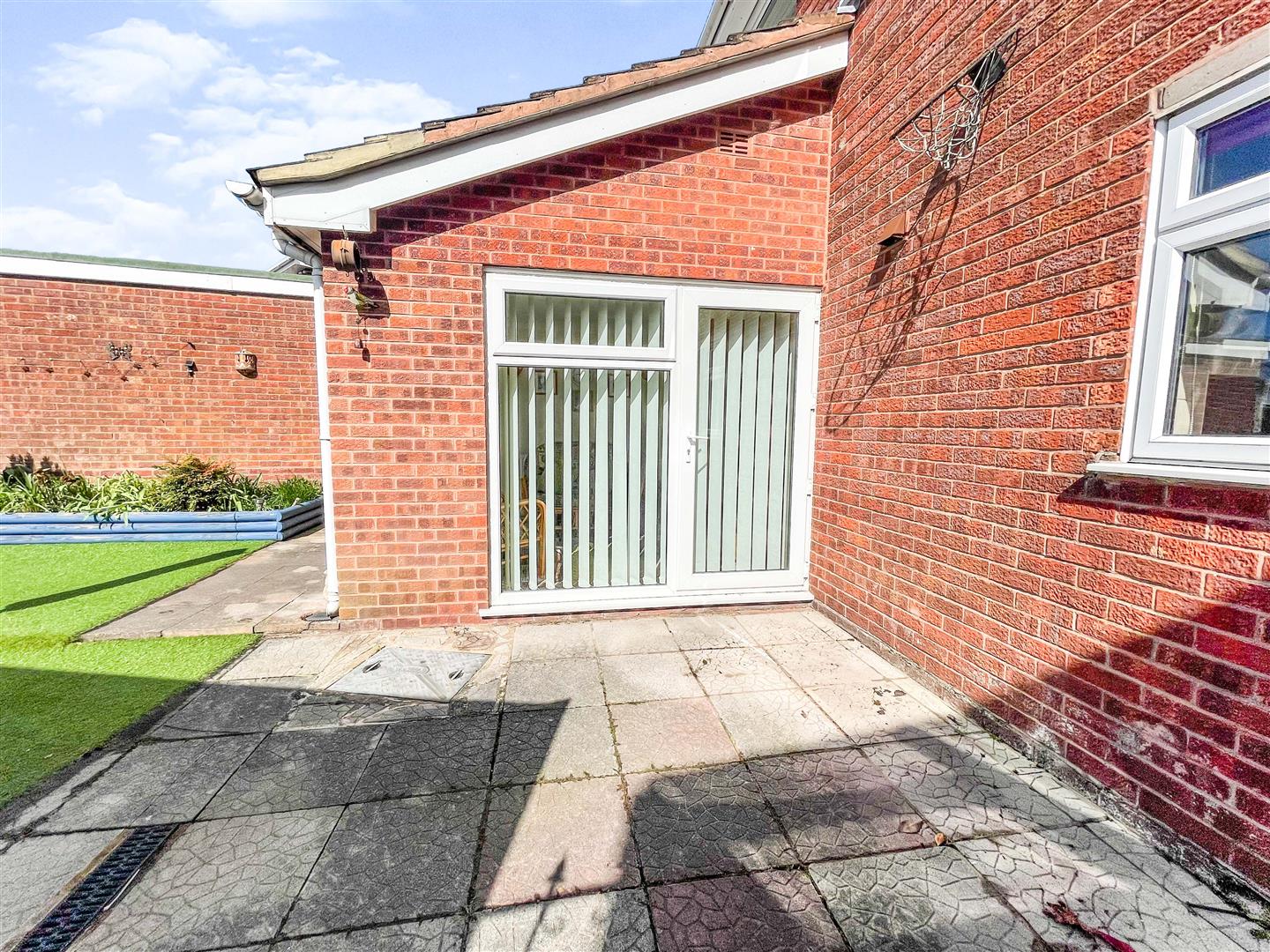 Property in Wedgwood Road, Cheadle, Staffordshire, ST10 1LD