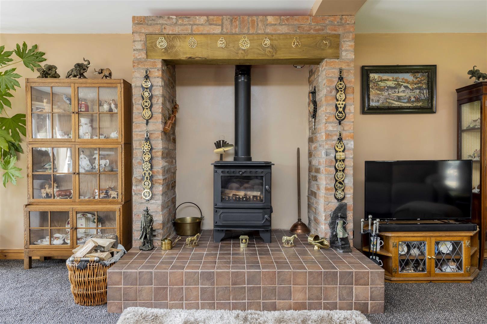 Property in Rue Hill, Cauldon Low, Staffordshire, ST10 3EY