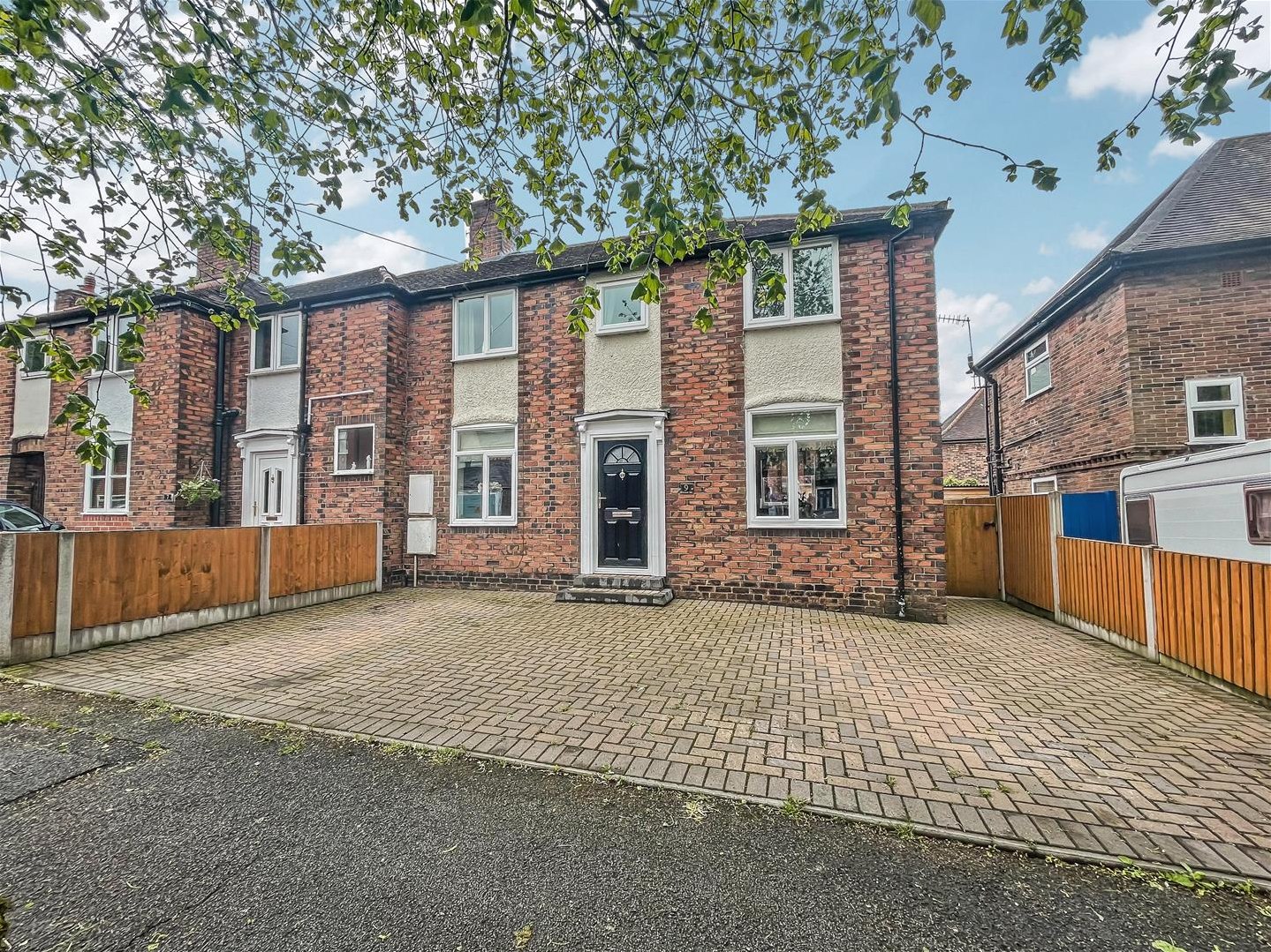 Denise White Bespoke Estate Agents in Staffordshire