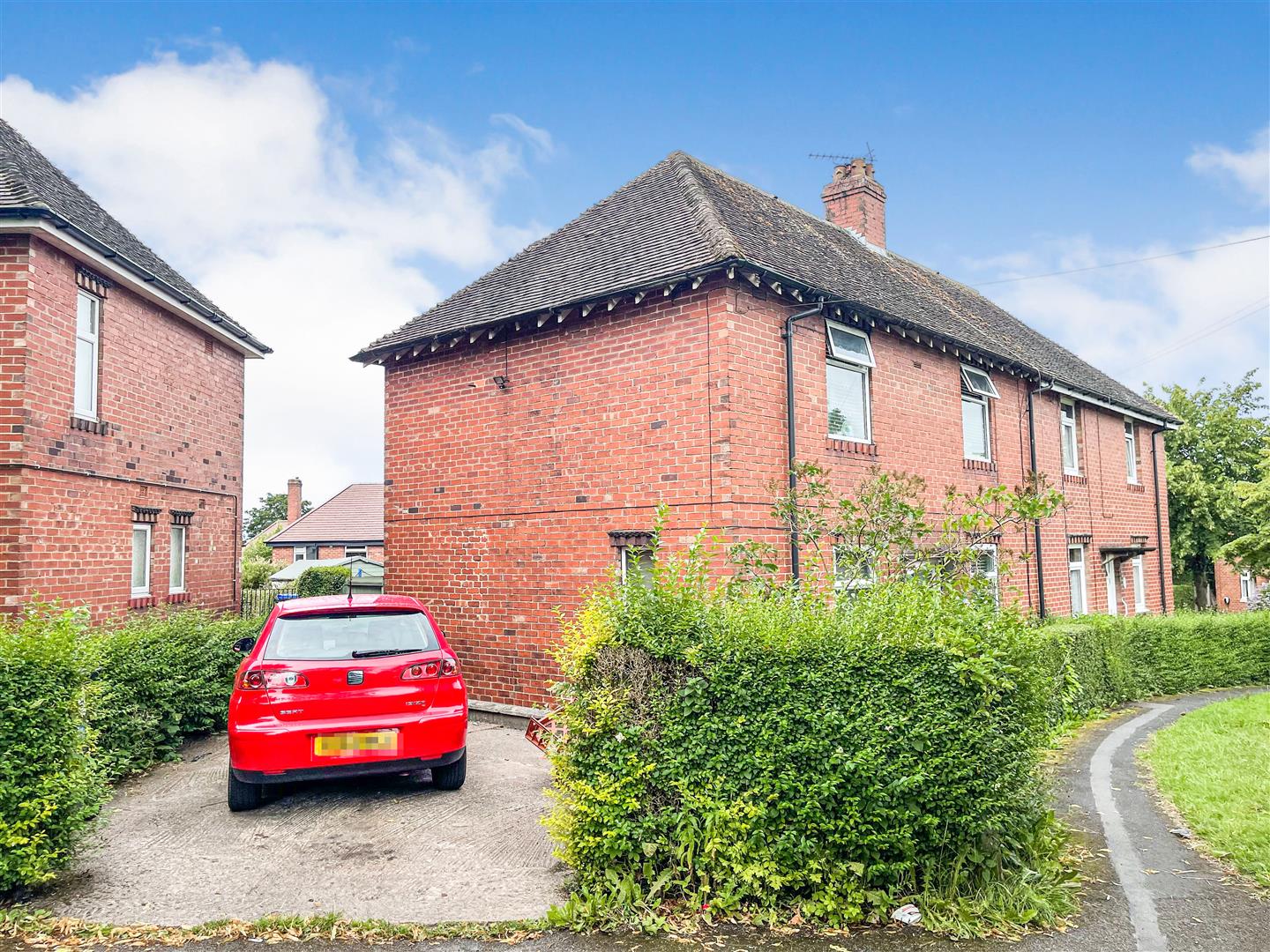 Property in Beatty Road, Leek, Staffordshire, ST13 6HG