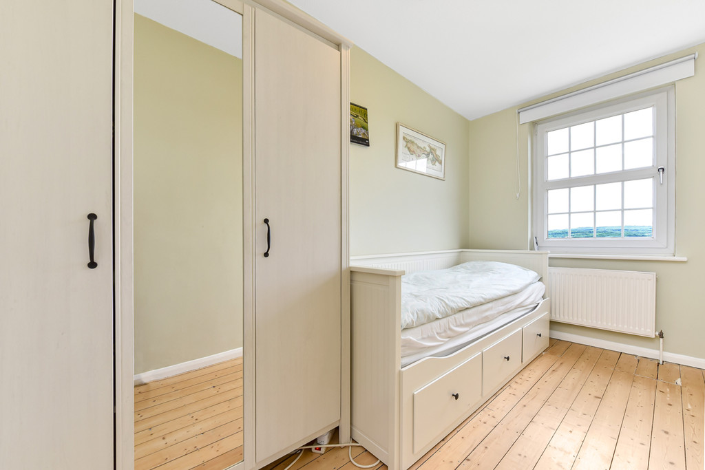 Property in Borstal Road, Rochester, Kent, ME1 3BD