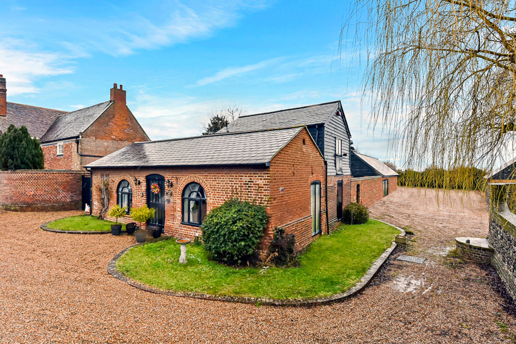 Property in Lower Twydall Lane, Gillingham, Kent, ME7 2UX