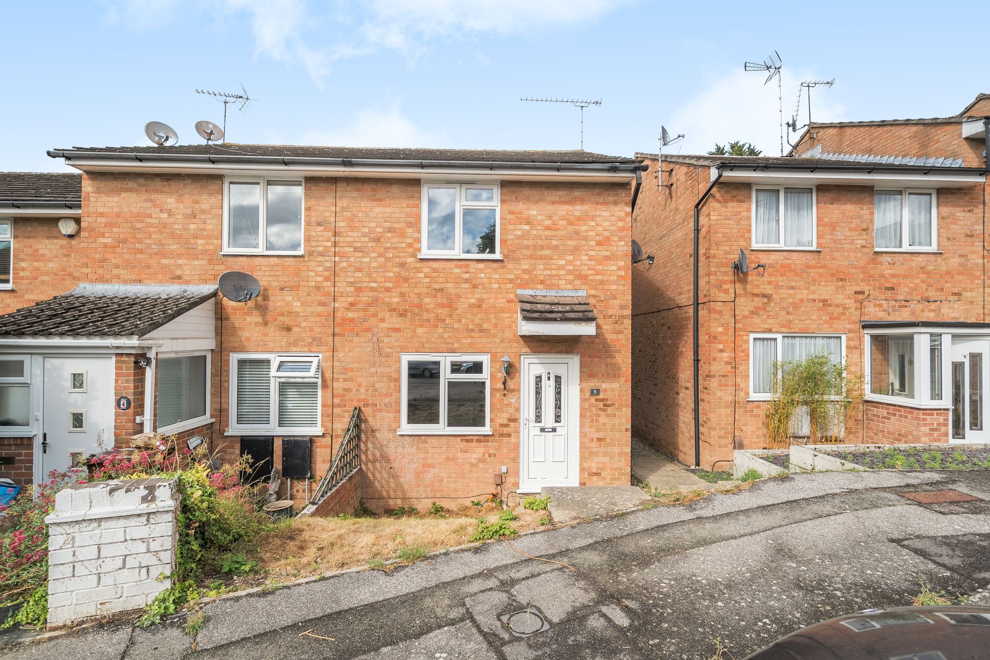 Hybrid Close, Rochester, Kent. ME1