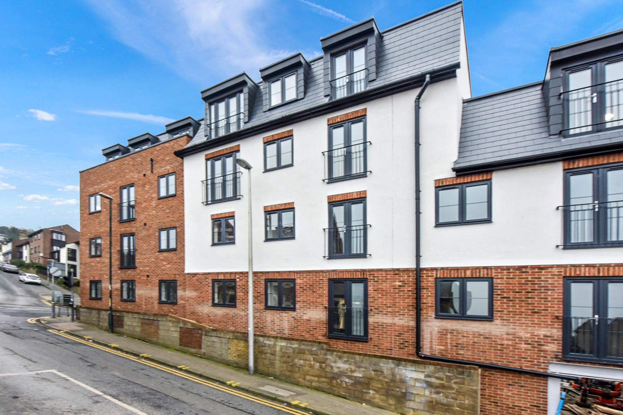 Luton Road, Harnam Court ME4