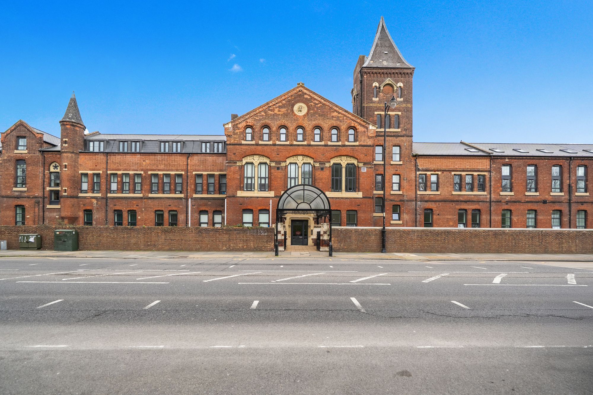 St Bartholomews Place, New Road, Rochester. Kent. ME1