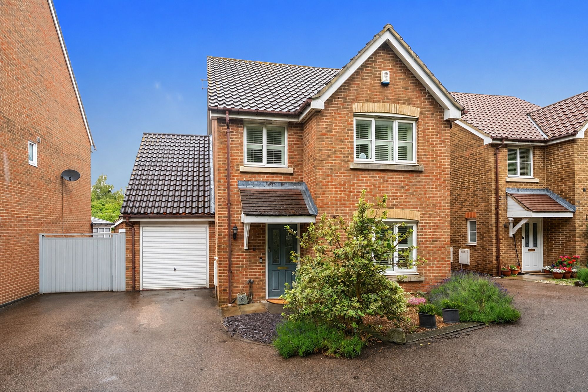 Guinness Drive, Wainscott, Rochester, Kent. ME3