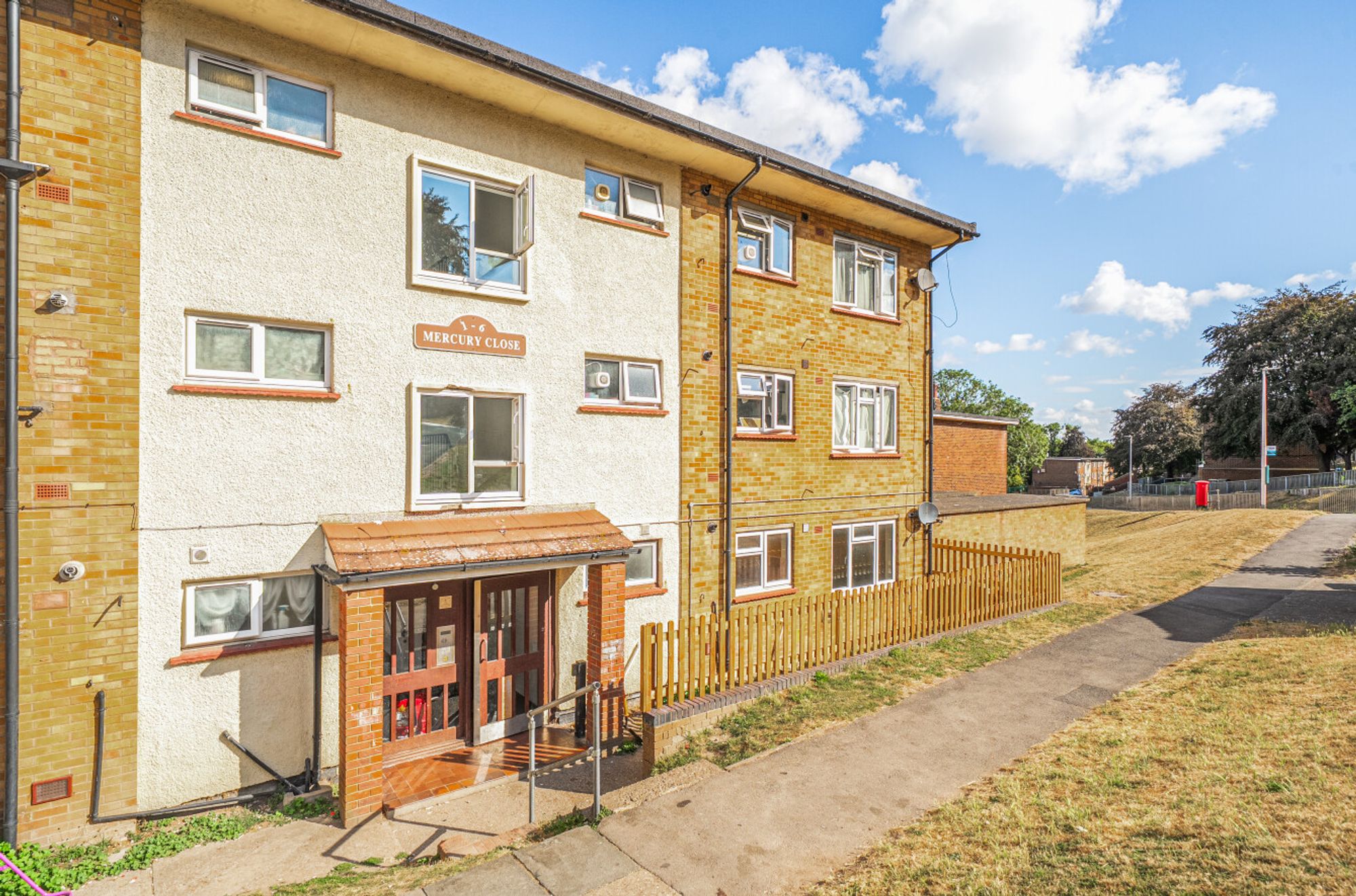 Mercury Close, Rochester, Kent. ME1