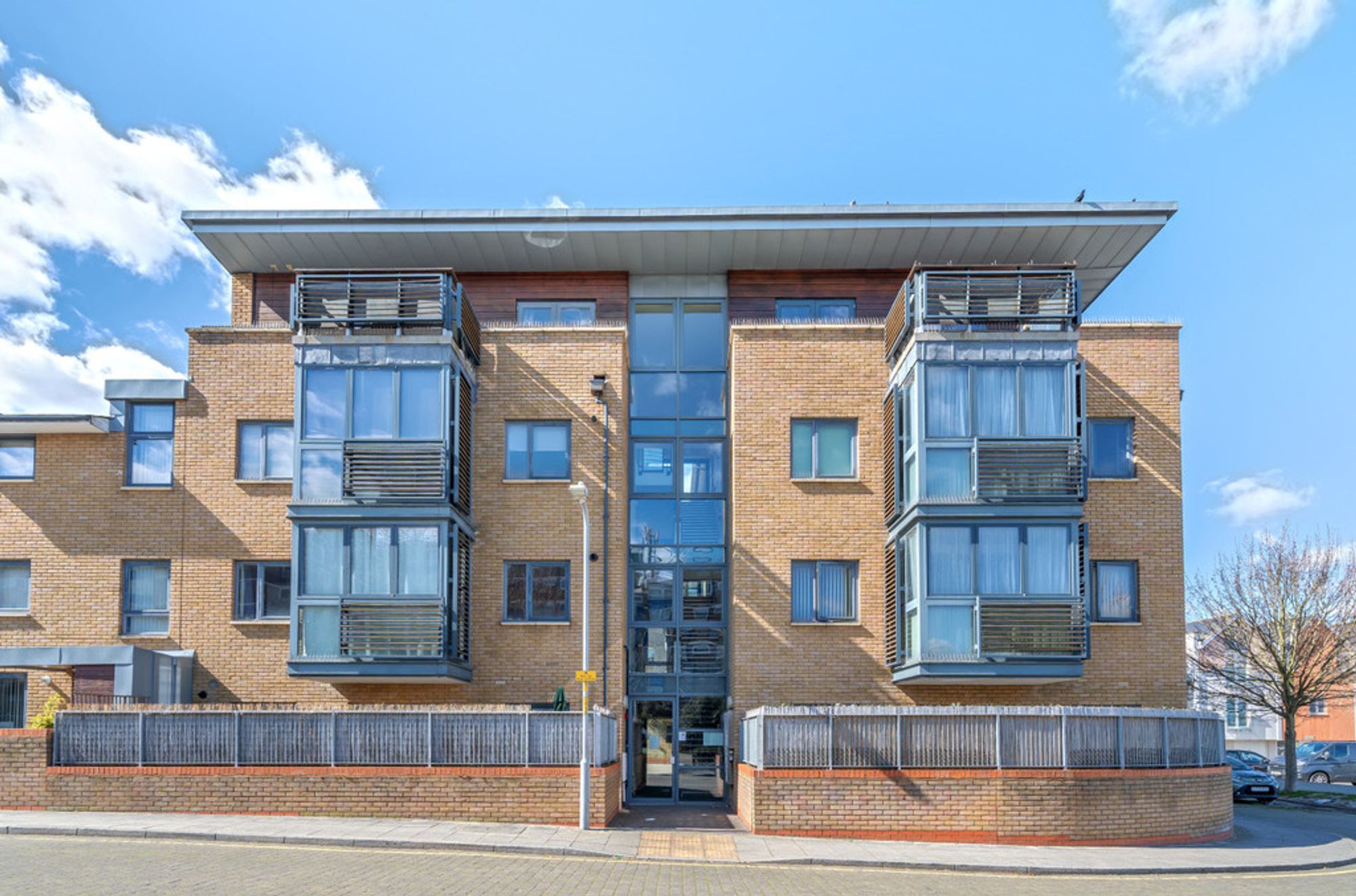 Clarence Row, Gravesend, Kent. DA12