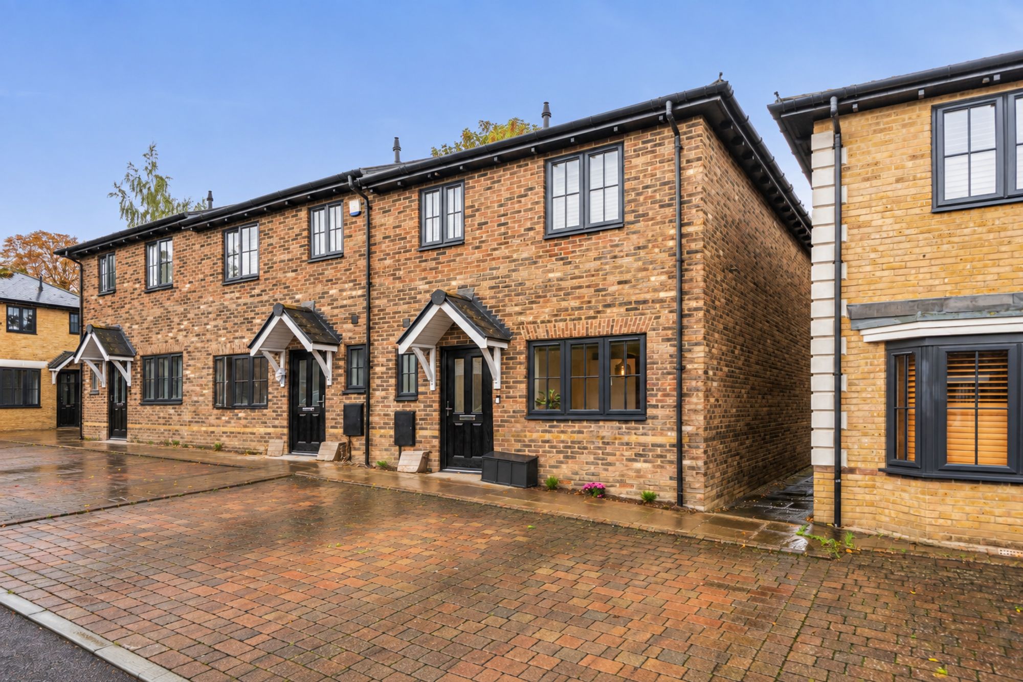 Woodside Mews, Gravesend, Kent. DA12