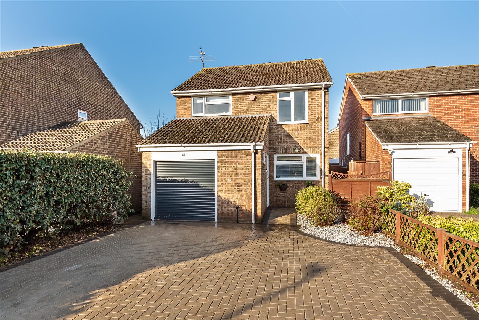 Springfield Park, Holyport, SL6 2YU