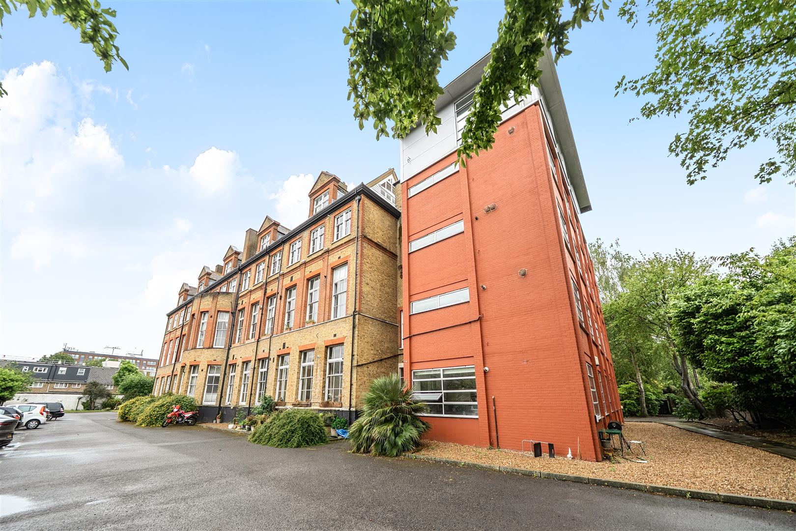 York Grove, London, SE15 2NZ