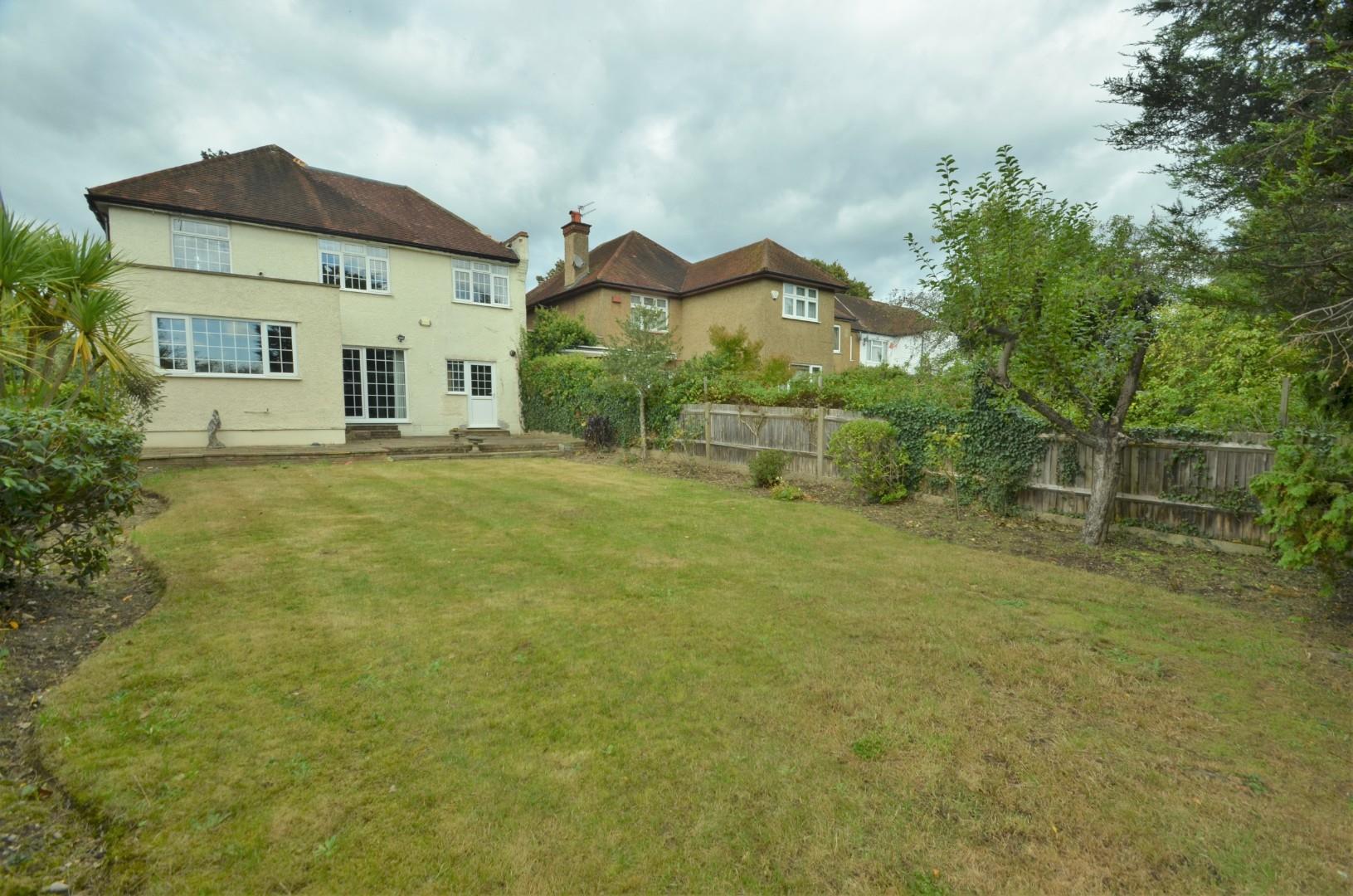 Property in Whitchurch Lane, Edgware, London, HA8 6QH