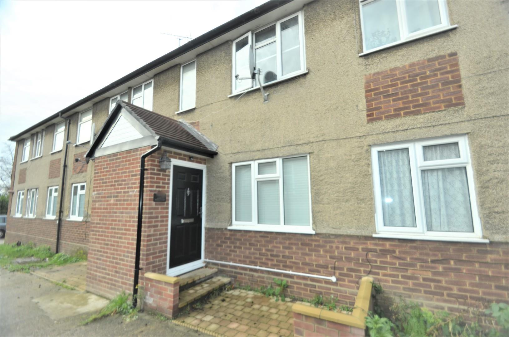 Property in Daws Lane, Mill Hill, London, NW7 4SN