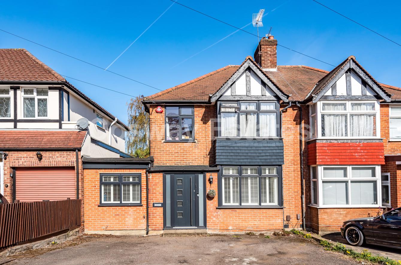 Stanway Gardens, Edgware