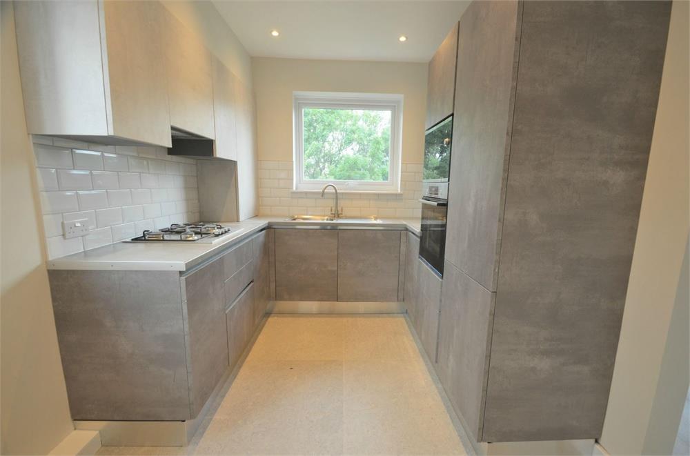 Sylvan Avenue, Mill Hill, NW7