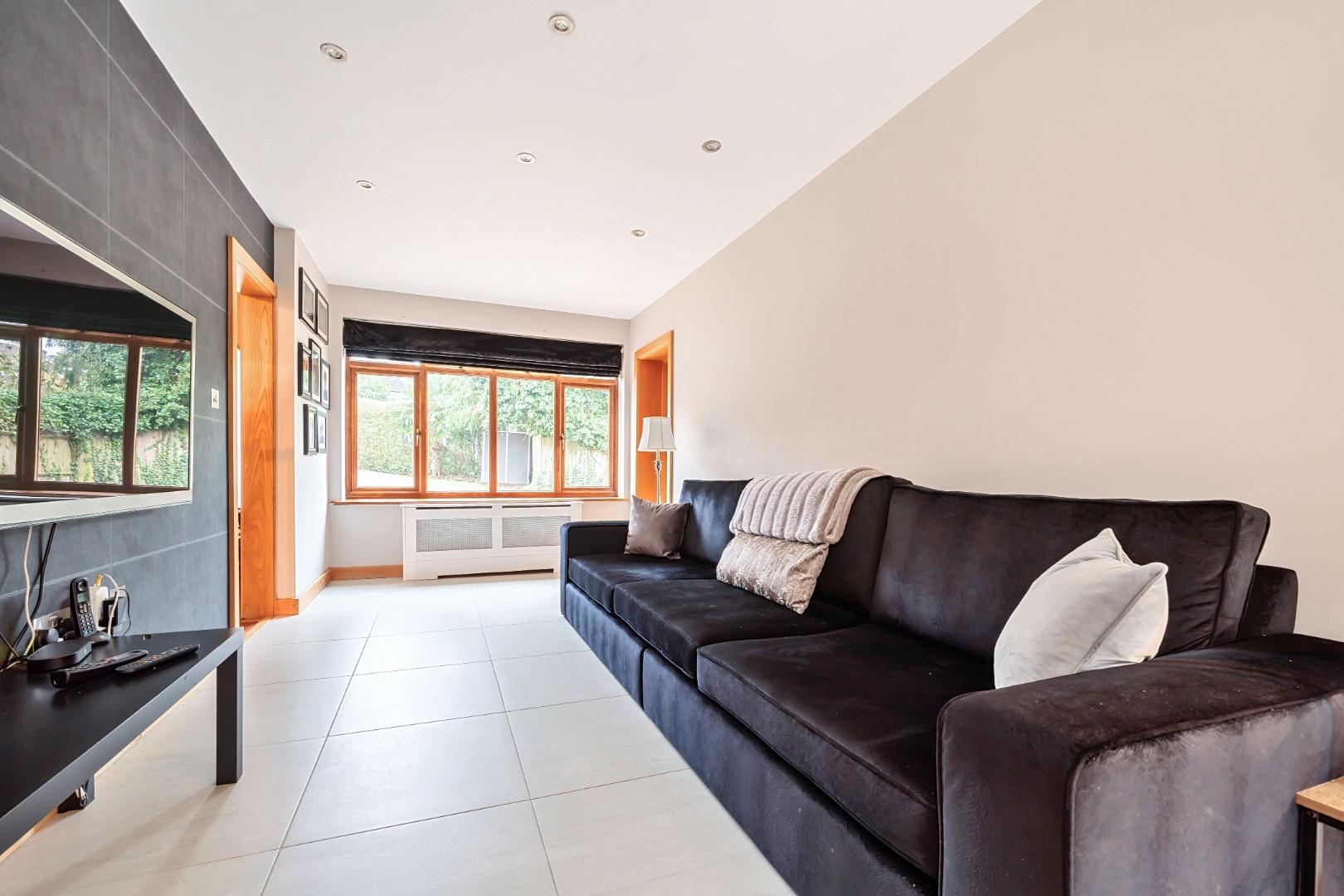 Property in Austell Gardens, Mill Hill, NW7 4NS