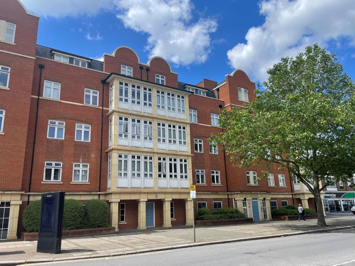 High Road, North Finchley