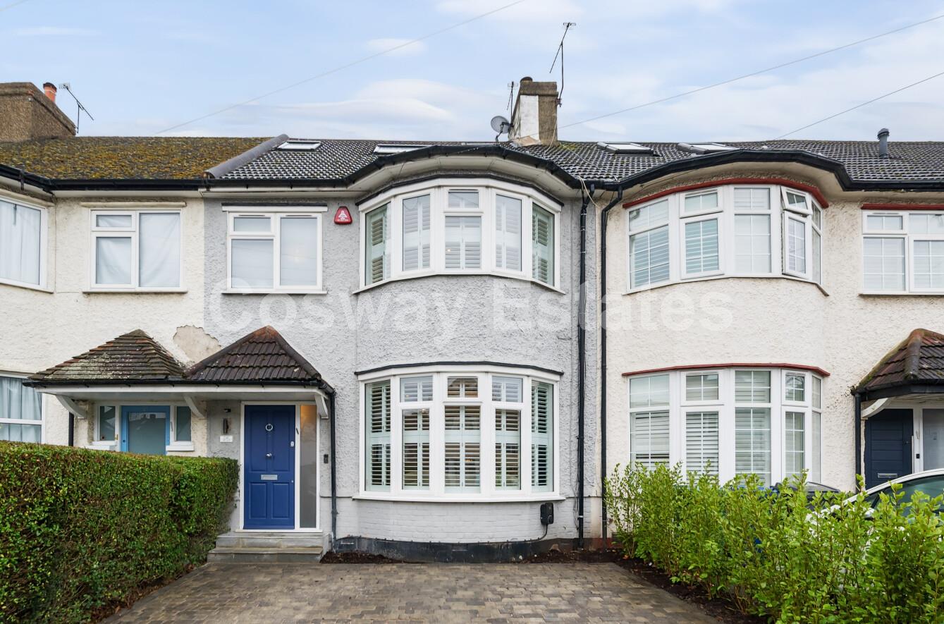 Brockenhurst Gardens, Mill Hill, NW7, London