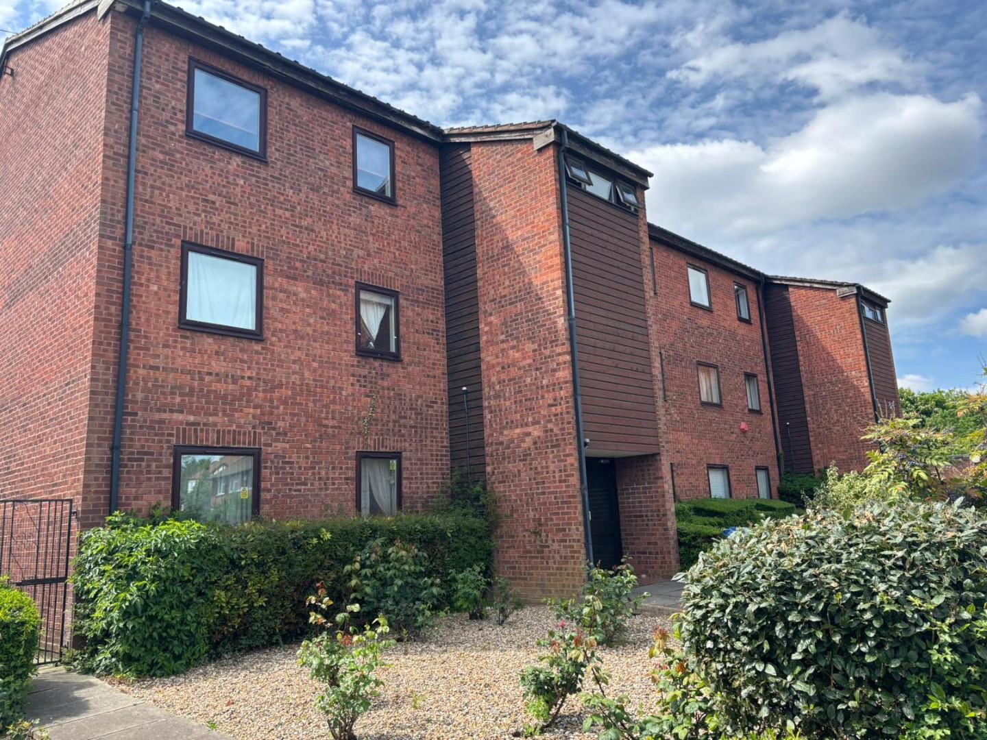 Rowlands Close, London