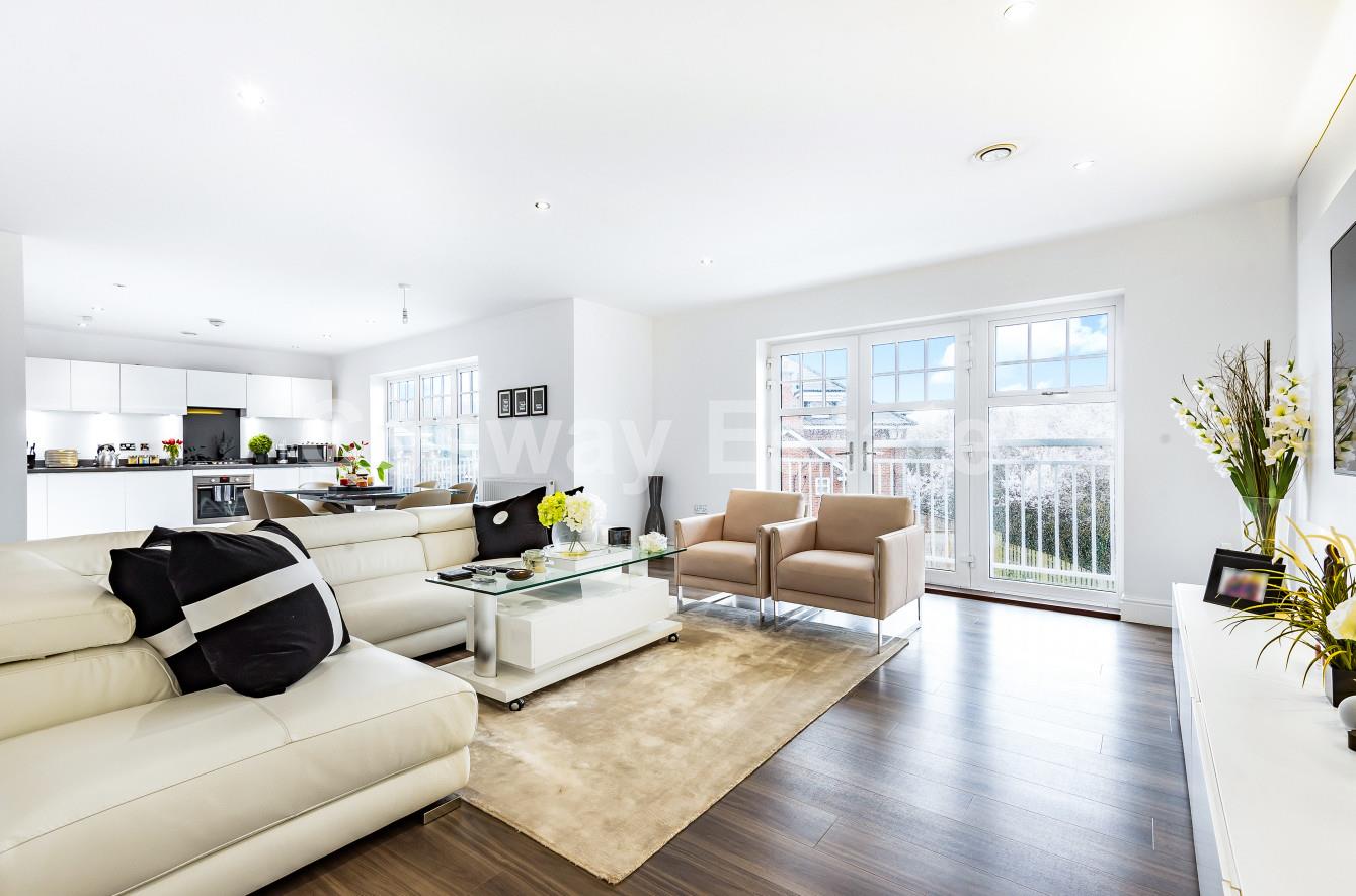 Randolph Court, Mill Hill, NW7, London