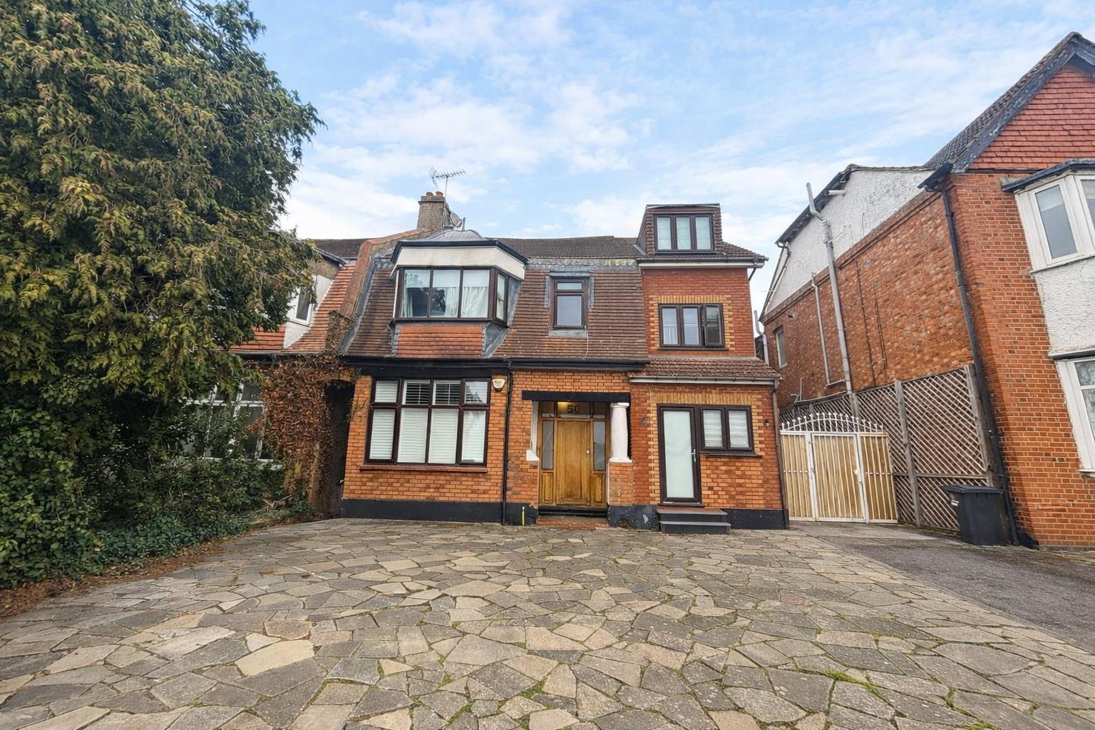 Hale Lane, Mill Hill, NW7, London