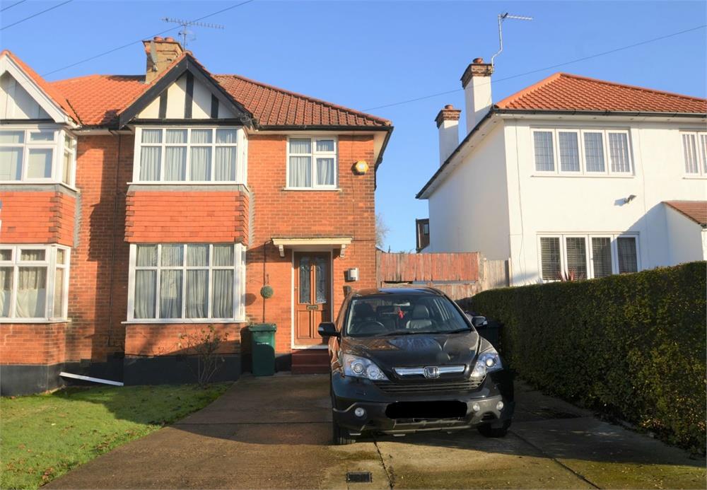 Ellesmere Avenue, Mill Hill
