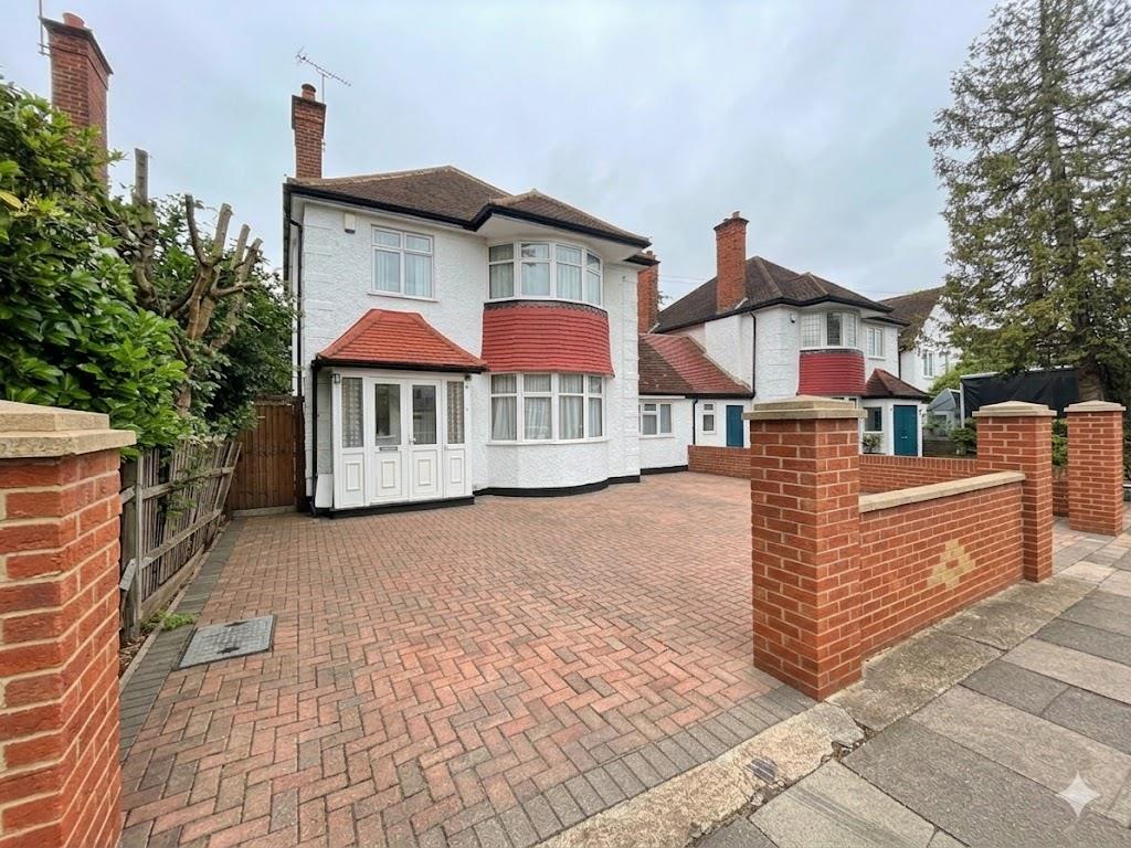 Selvage Lane, Mill Hill