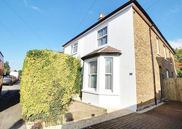 New Road, Uxbridge, London, UB8