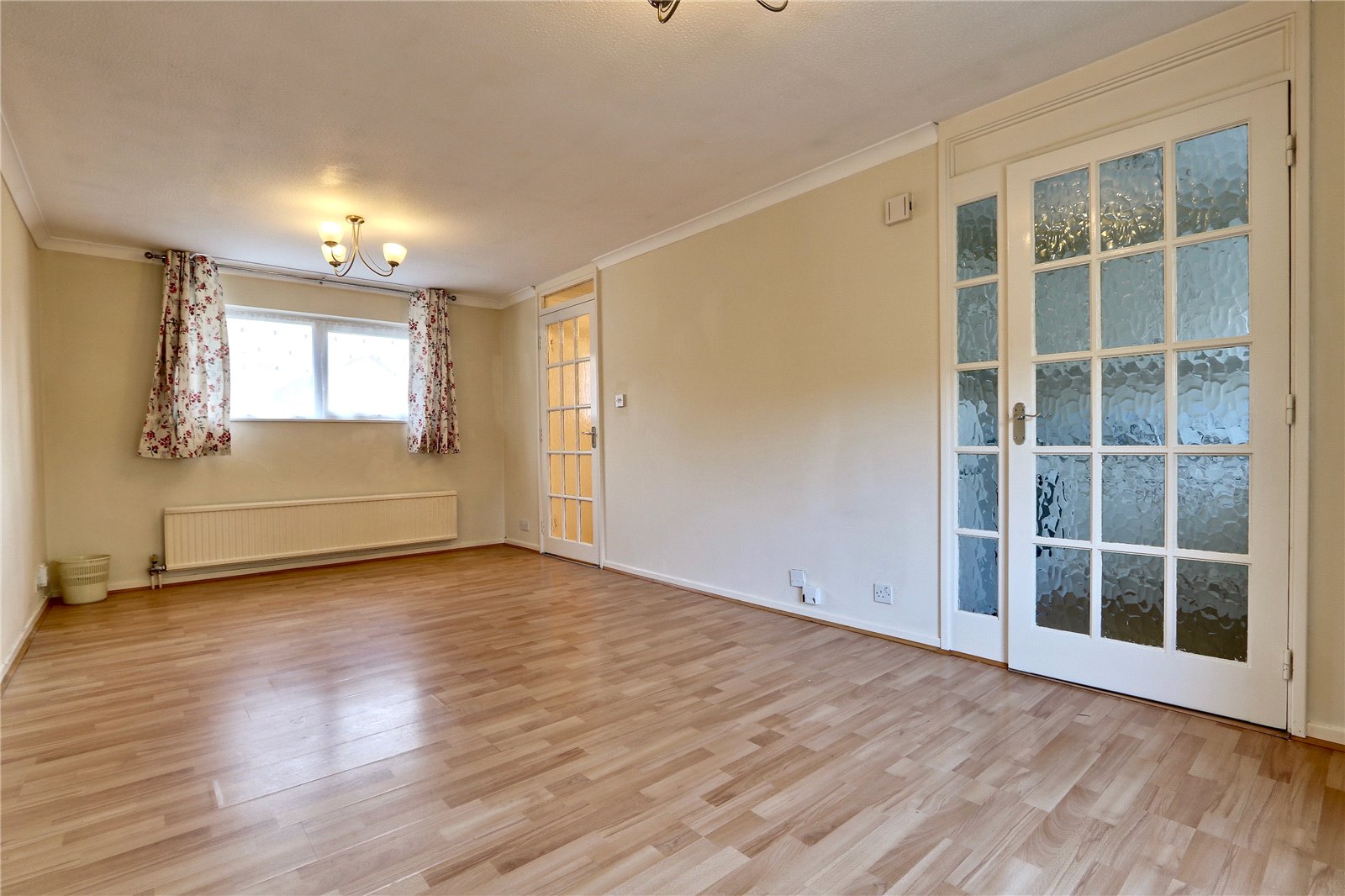 Property in St. Catherine's Farm Court, Ruislip, HA4 7YH