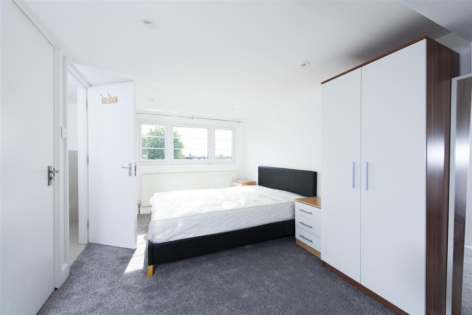 First floor rear room, Cavendish Avenue, Ruislip, Greater London, HA4