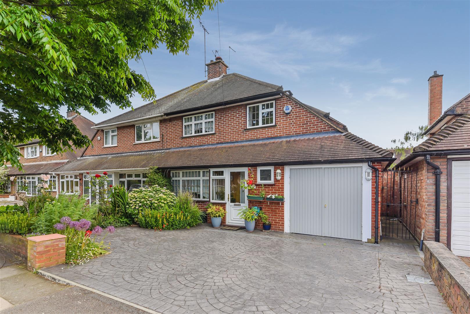Cedar Avenue, Ruislip, HA4
