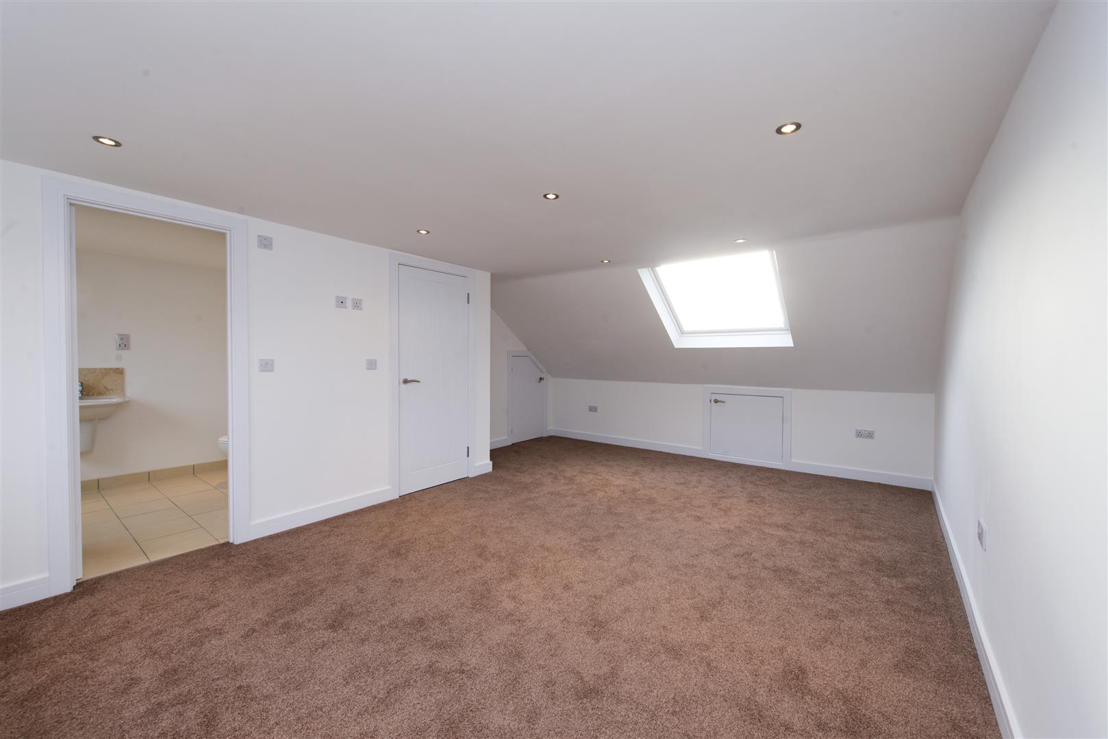 Room , , Mahlon Avenue, Ruislip, Greater London, HA4
