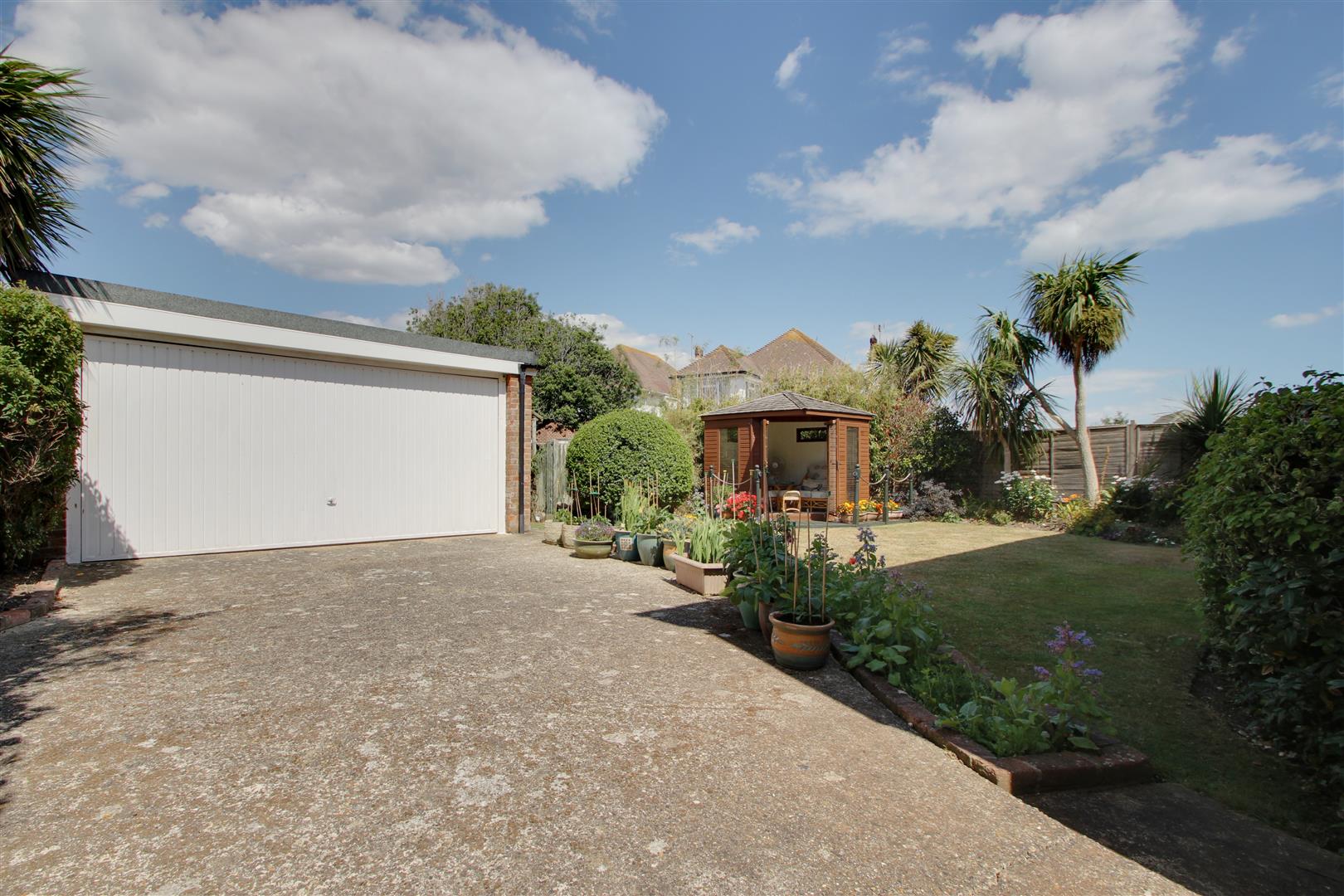 Property in Marine Crescent, GoringBySea, Worthing, West Sussex, BN12 4JH