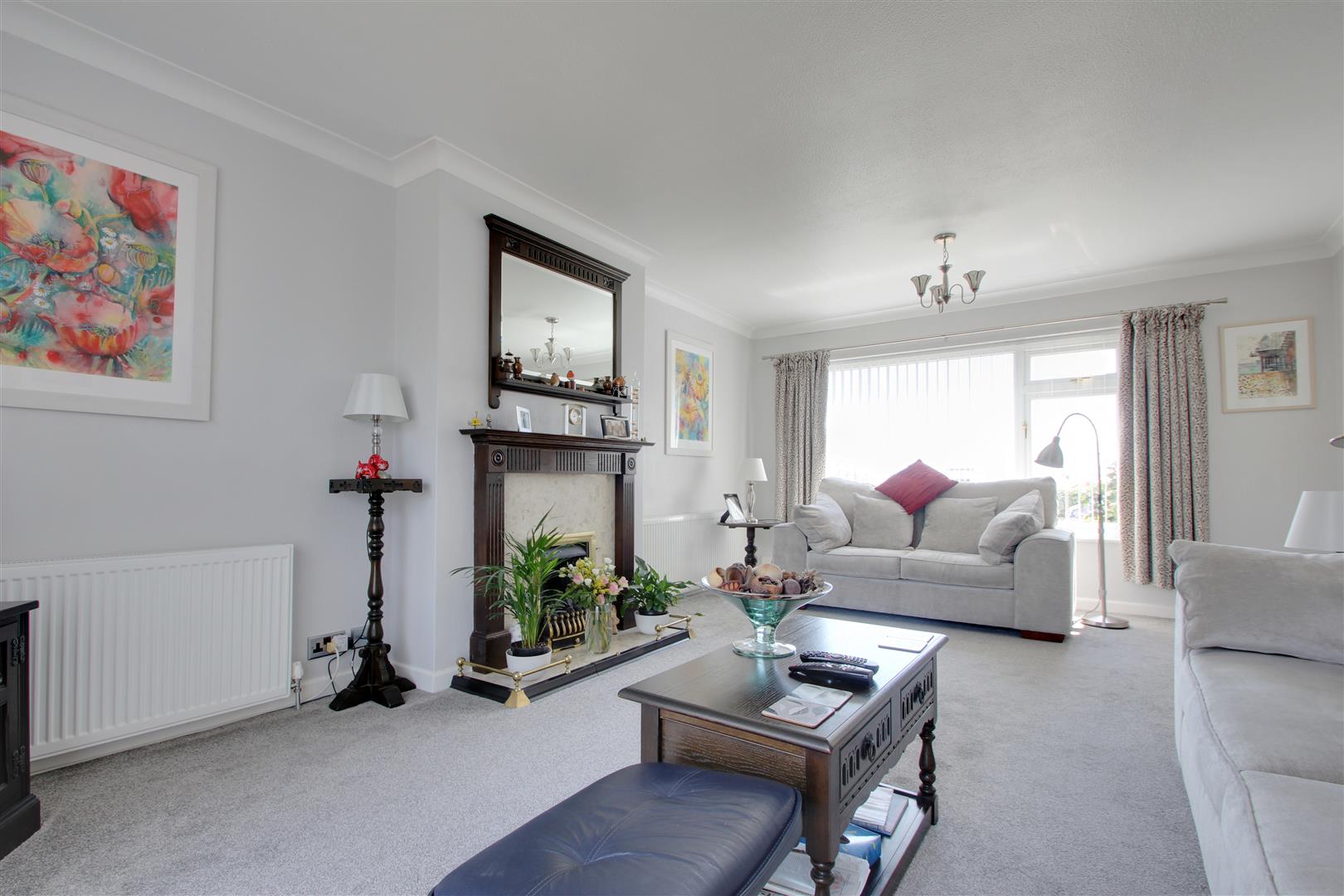 Property in Marine Crescent, GoringBySea, Worthing, West Sussex, BN12 4JH