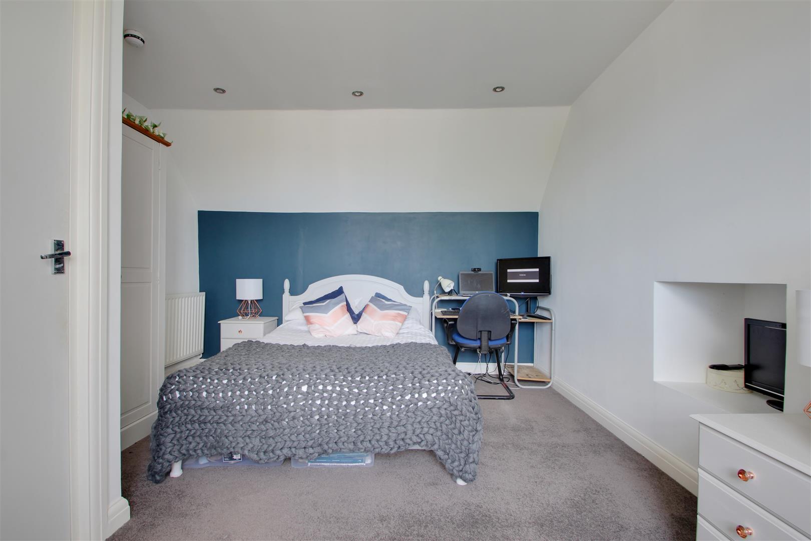 Property in Bruce Avenue, Worthing, West Sussex, BN11 5LA