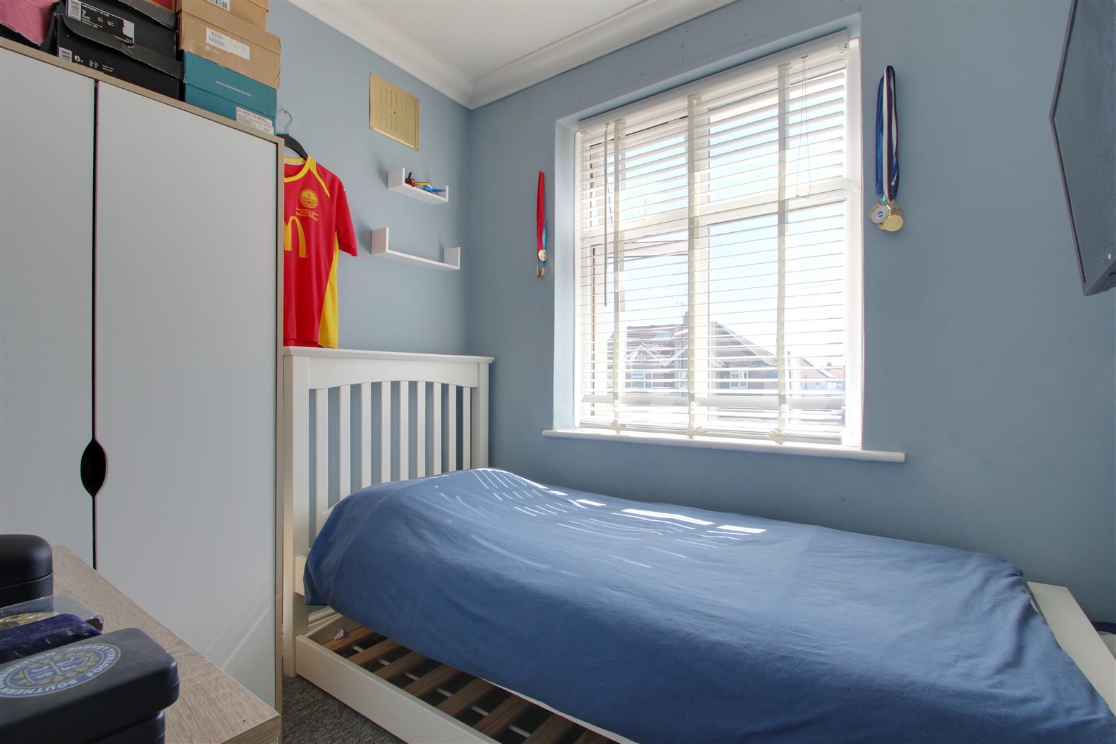 Property in Grand Avenue, Lancing, West Sussex, BN15 9PS