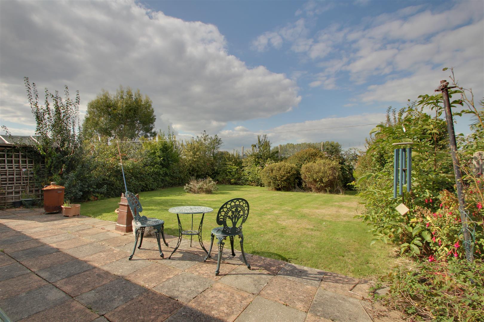 Property in Goring Way, GoringBySea, Worthing, West Sussex, BN12 5BS