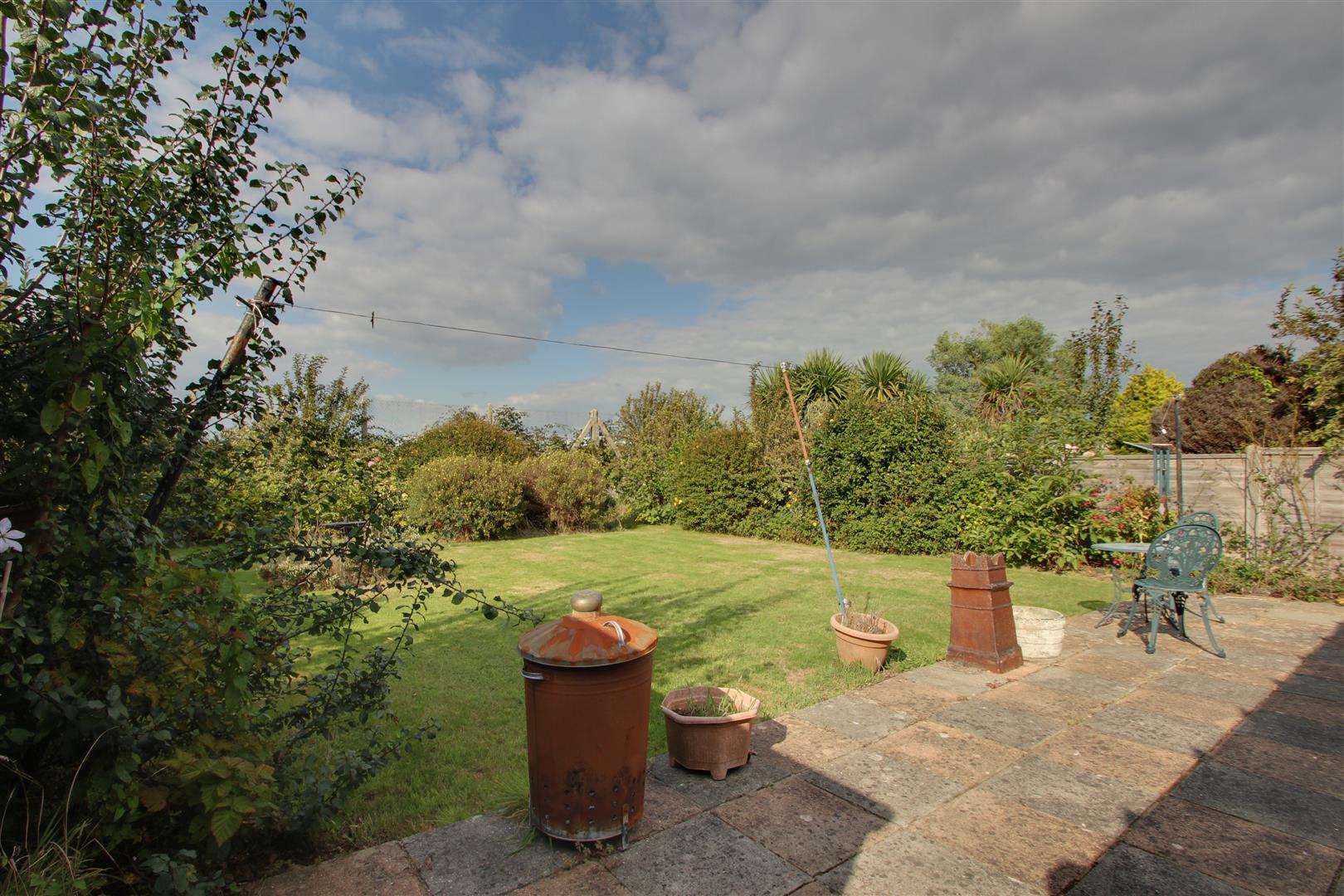 Property in Goring Way, GoringBySea, Worthing, West Sussex, BN12 5BS