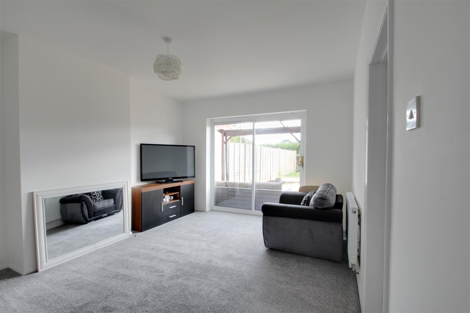 Property in Melrose Close, Worthing, West Sussex, BN13 1NY