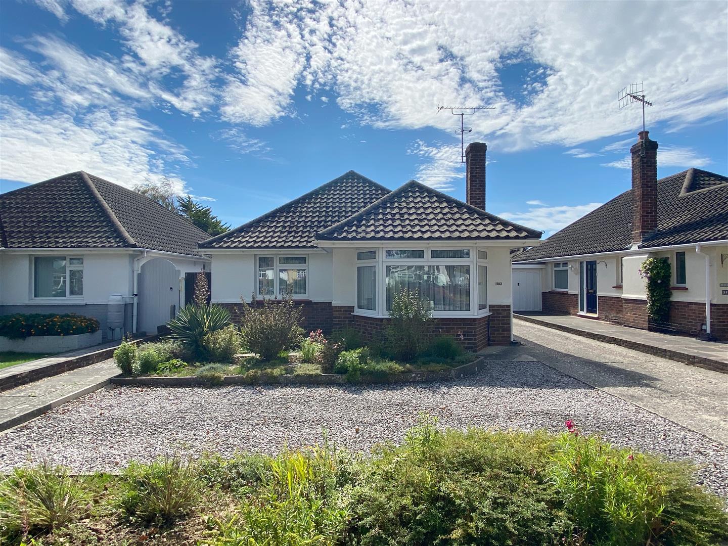 Property in Goring Way, GoringBySea, Worthing, West Sussex, BN12 5BU