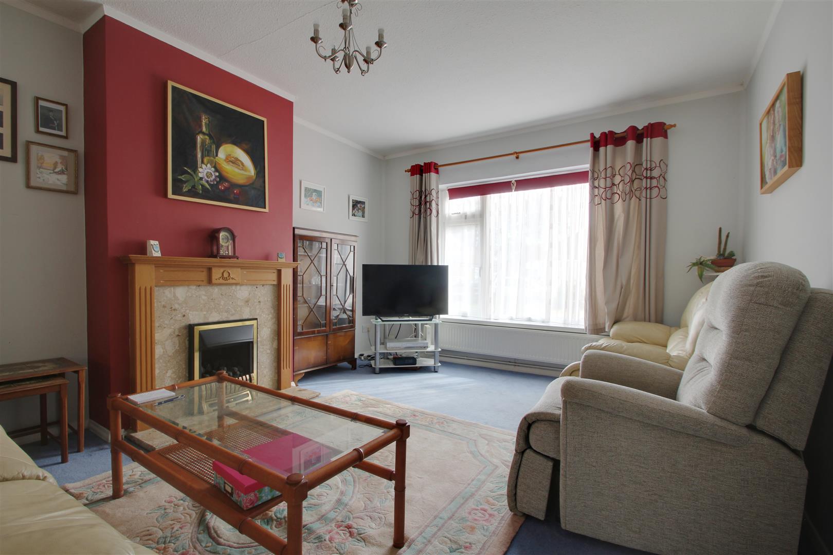 Property in Melrose Close, Worthing, West Sussex, BN13 1NY