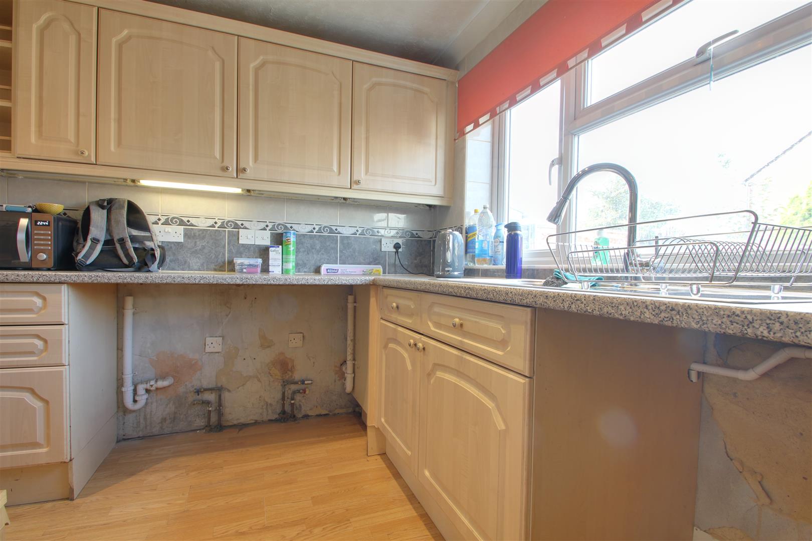 Property in Elm Grove, Worthing, West Sussex, BN11 5LJ